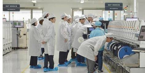 探訪OPPO工廠 R15手機(jī)生產(chǎn)環(huán)境嚴(yán)苛，品質(zhì)細(xì)節(jié)令人折服